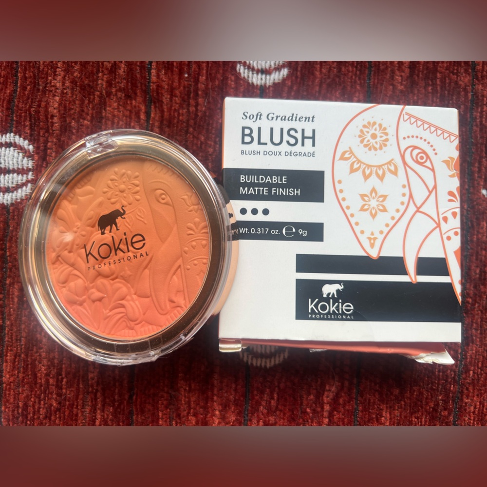 KOKIE. Soft Gradient Blush - BL09 NIB